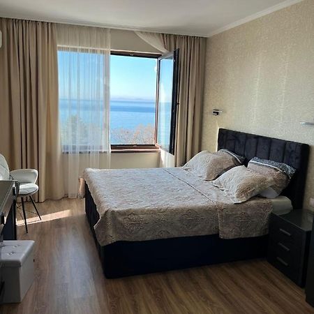 Luxury Penthouse Apartments At Valencia Gardens Burgas Stad Buitenkant foto