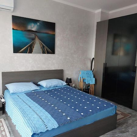 Luxury Penthouse Apartments At Valencia Gardens Burgas Stad Kamer foto