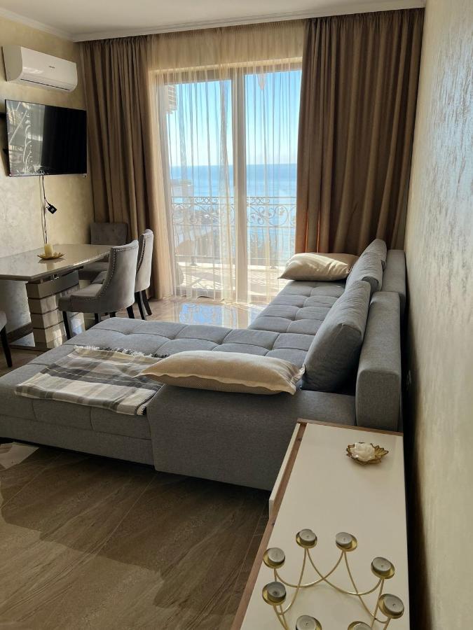 Luxury Penthouse Apartments At Valencia Gardens Burgas Stad Buitenkant foto
